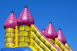 bouncy castle hire norwich